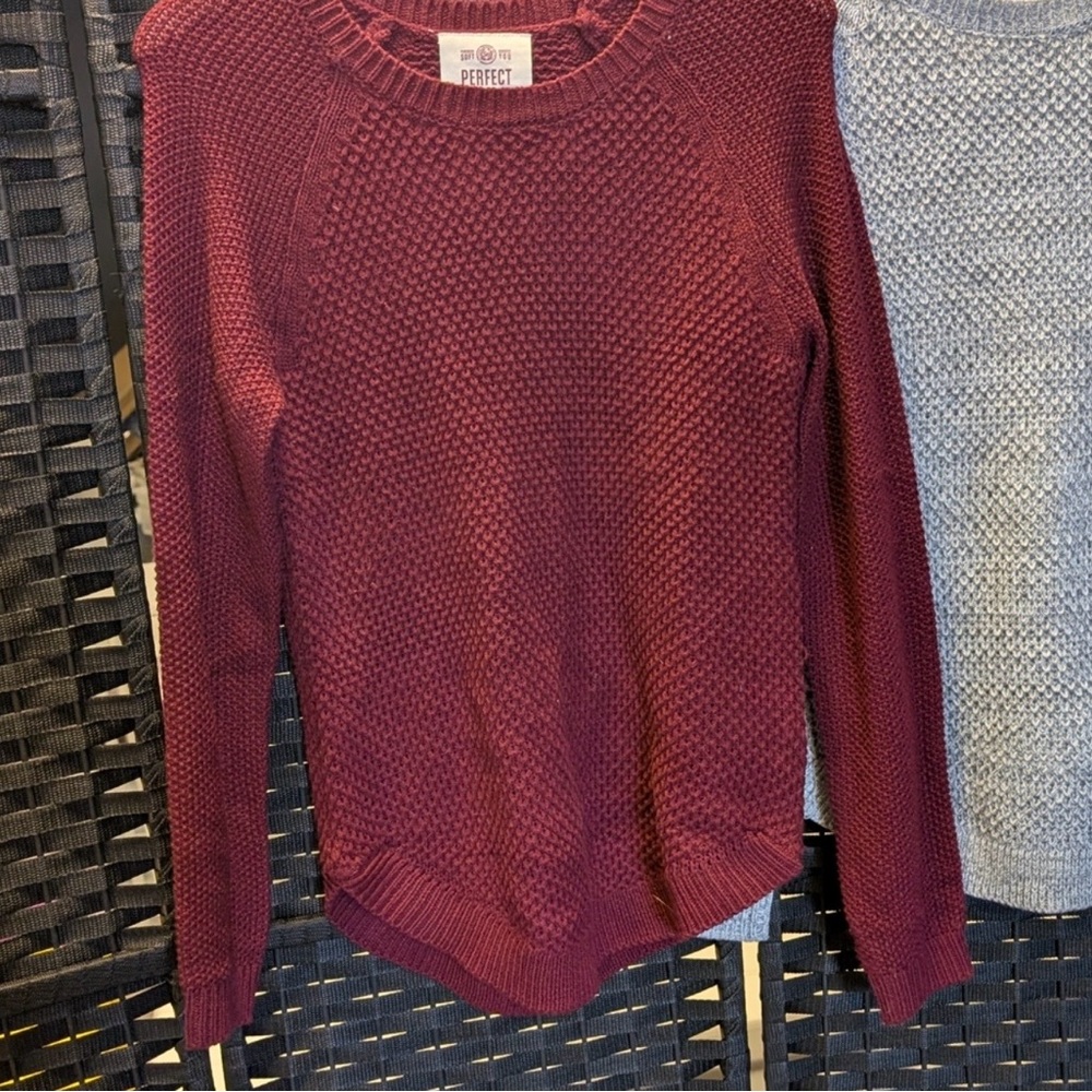 Bundle of 2 Sonoma Crew Neck Sweaters - Picture 2 of 7